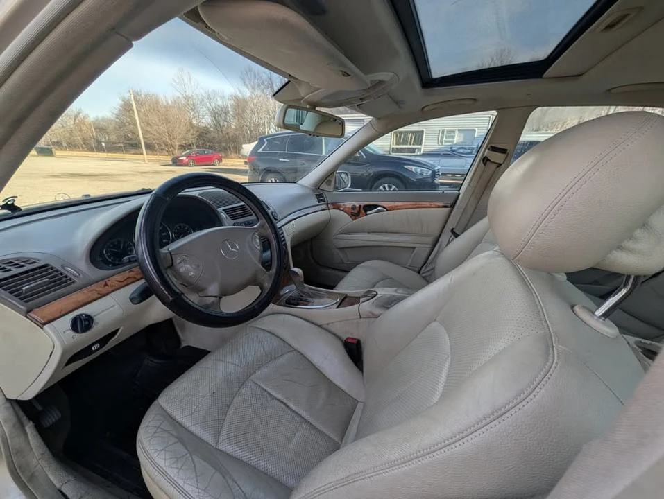 2003 Mercedes-Benz W211 E-Class - Image 13 of 17