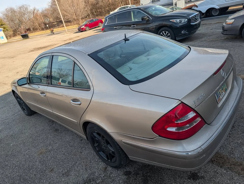 2003 Mercedes-Benz W211 E-Class - Image 5 of 17