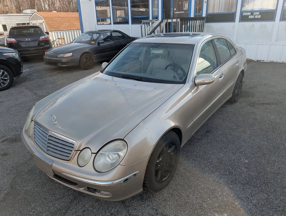 2003 Mercedes-Benz W211 E-Class - Image 12 of 17