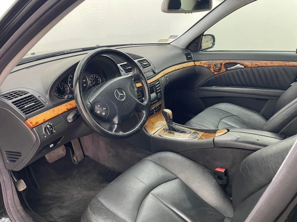 2003 Mercedes-Benz W211 E-Class - Image 11 of 21