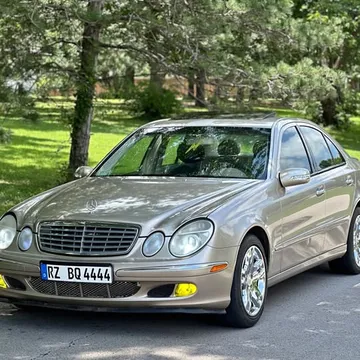 2003 Mercedes-Benz E500