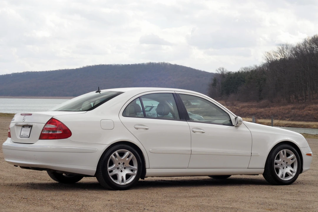2003 Mercedes-Benz W211 E-Class - Image 6 of 8