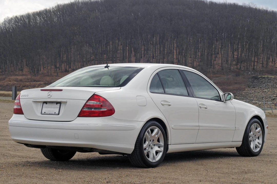 2003 Mercedes-Benz W211 E-Class - Image 4 of 8