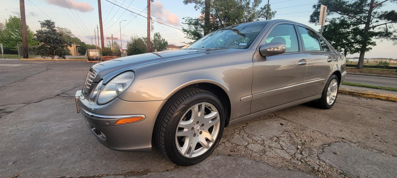 2003 Mercedes-Benz W211 E-Class - Image 2 of 21