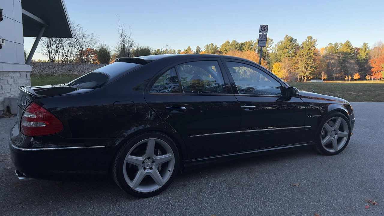 2003 Mercedes-Benz W211 E 55 & E 63 AMG - Image 26 of 31