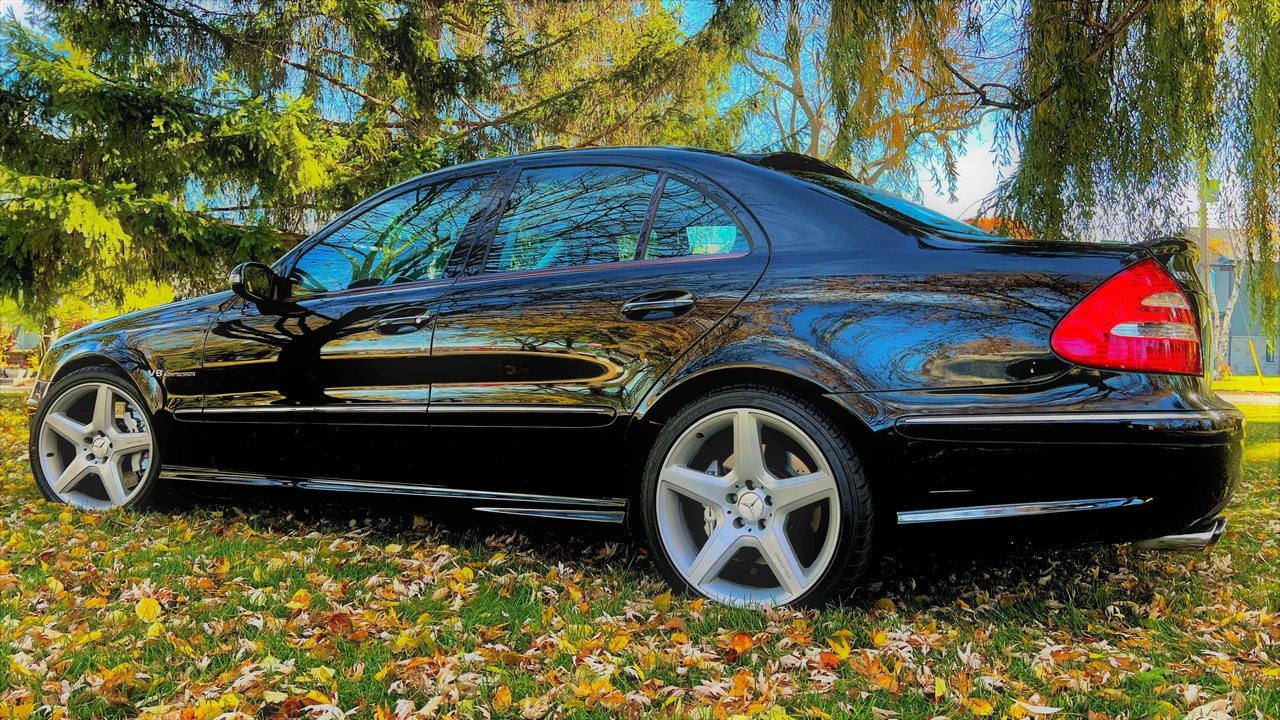 2003 Mercedes-Benz W211 E 55 & E 63 AMG - Image 14 of 31