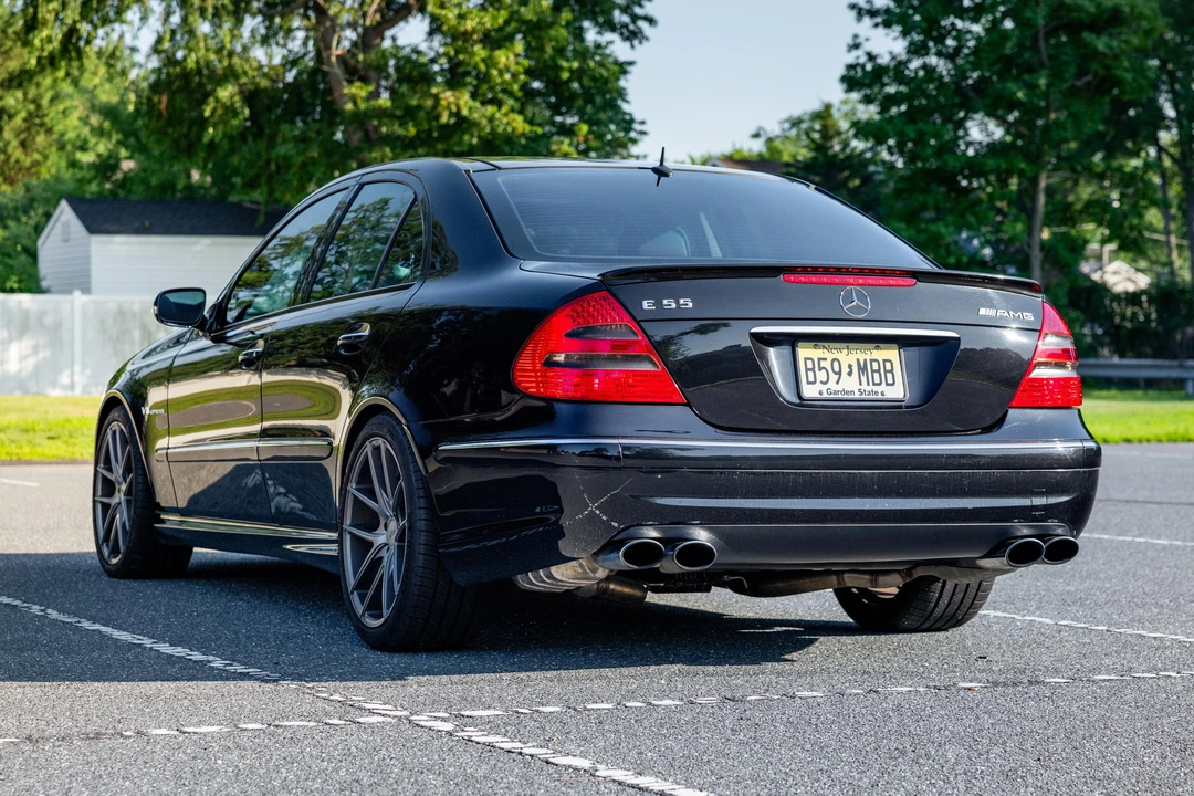 2003 Mercedes-Benz W211 E 55 & E 63 AMG - Image 4 of 31