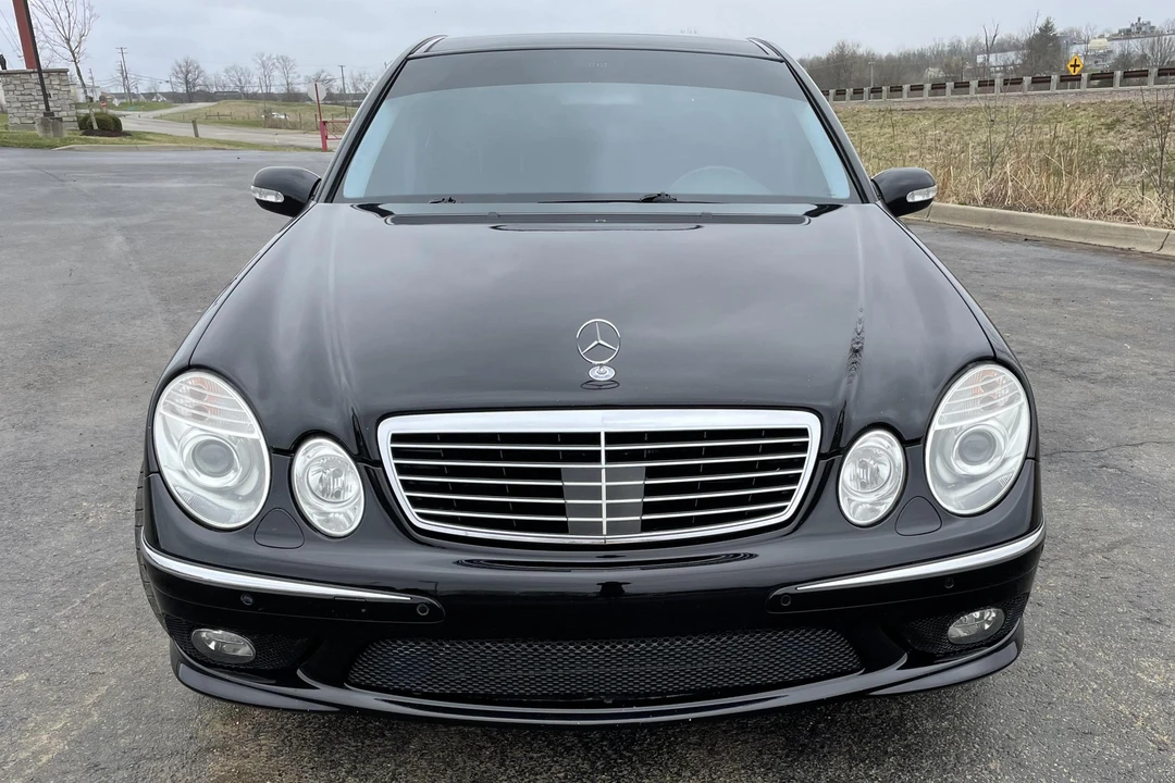 2003 Mercedes-Benz W211 E 55 & E 63 AMG - Image 2 of 22