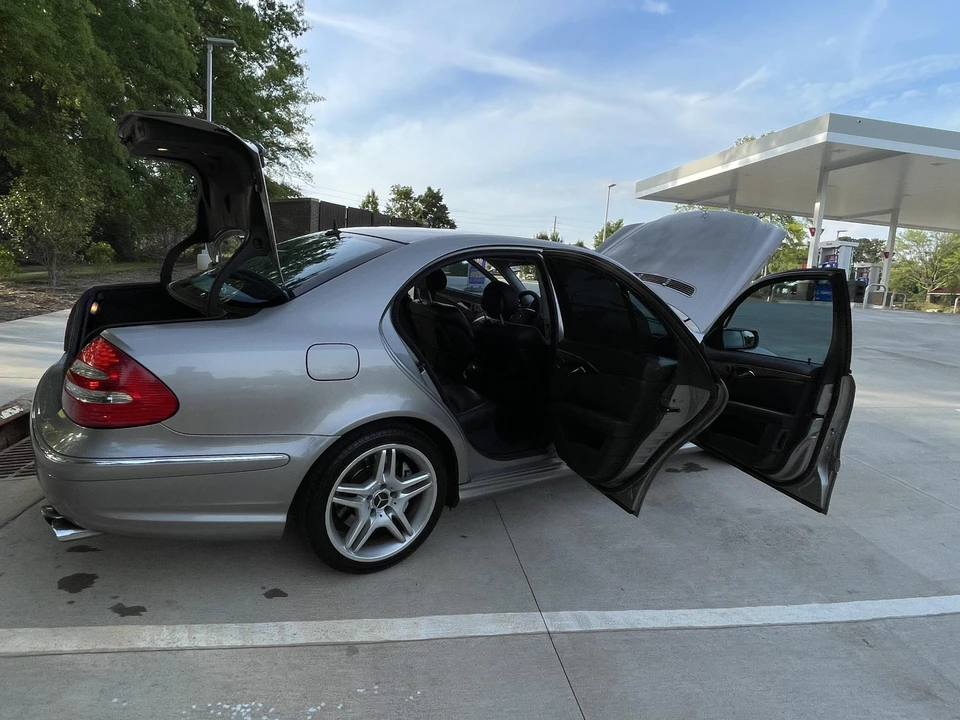 2003 Mercedes-Benz W211 E 55 & E 63 AMG - Image 22 of 31