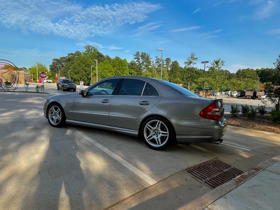 2003 Mercedes-Benz W211 E 55 & E 63 AMG - Image 12 of 31