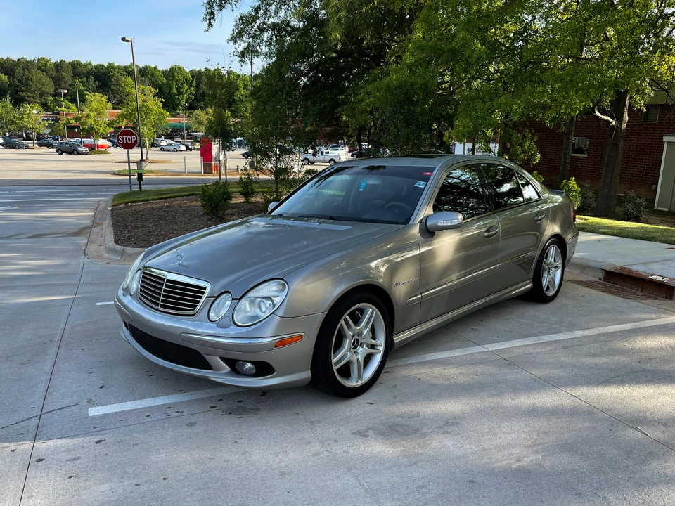 2003 Mercedes-Benz W211 E 55 & E 63 AMG - Image 9 of 31