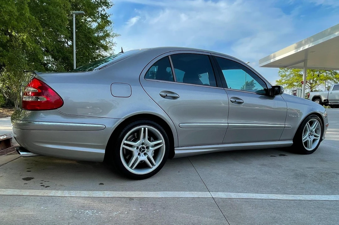2003 Mercedes-Benz W211 E 55 & E 63 AMG - Image 4 of 31