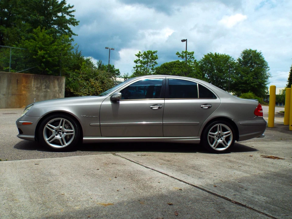 2003 Mercedes-Benz W211 E 55 & E 63 AMG - Image 11 of 31