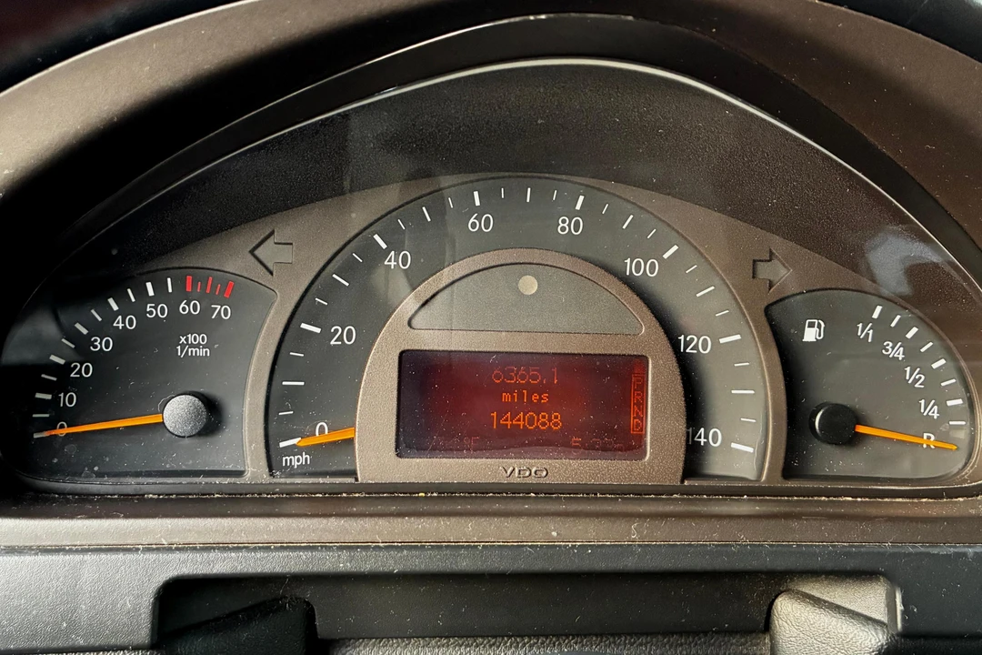 2003 Mercedes-Benz W463 G-Class - Image 26 of 31