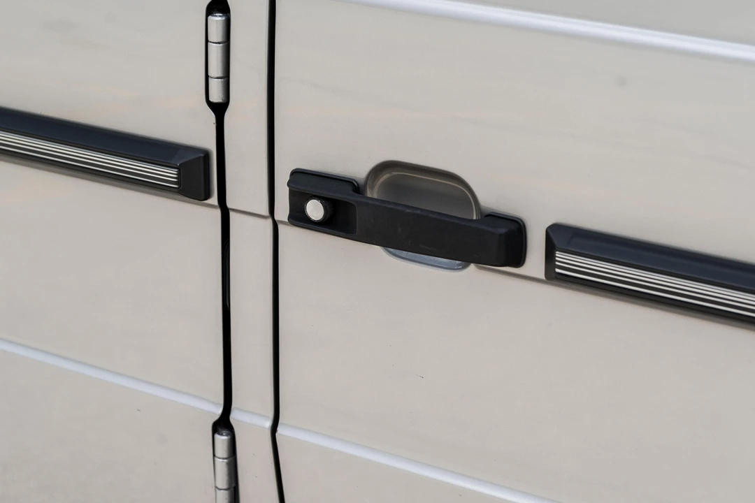 2003 Mercedes-Benz W463 G-Class - Image 30 of 31