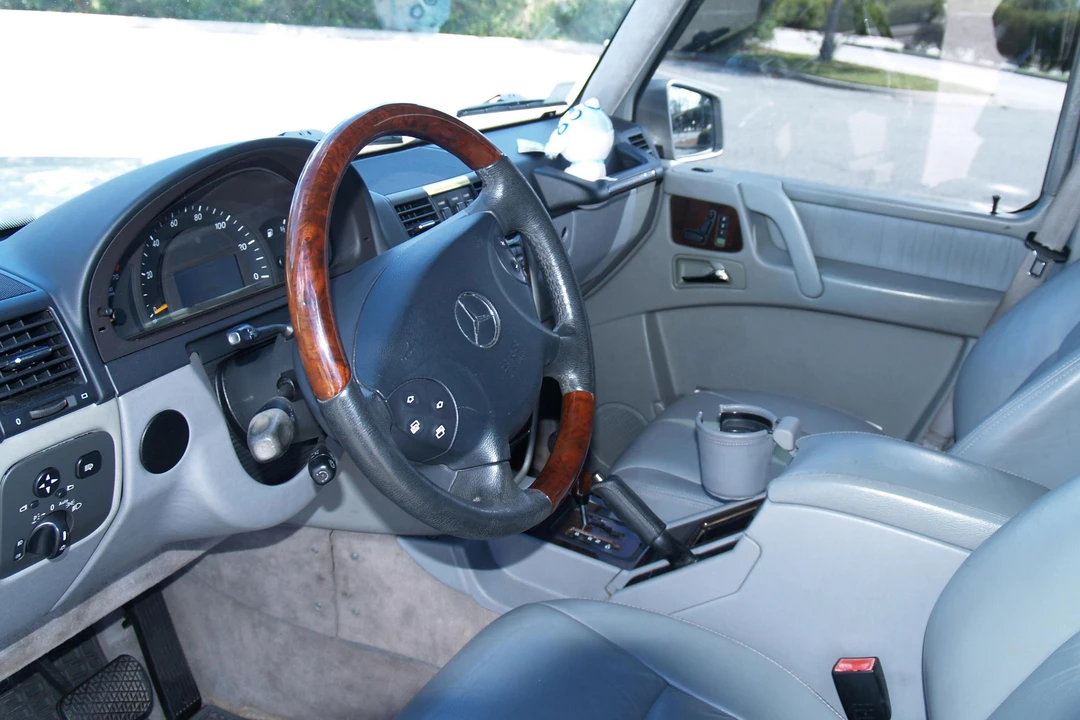 2003 Mercedes-Benz W463 G-Class - Image 8 of 12