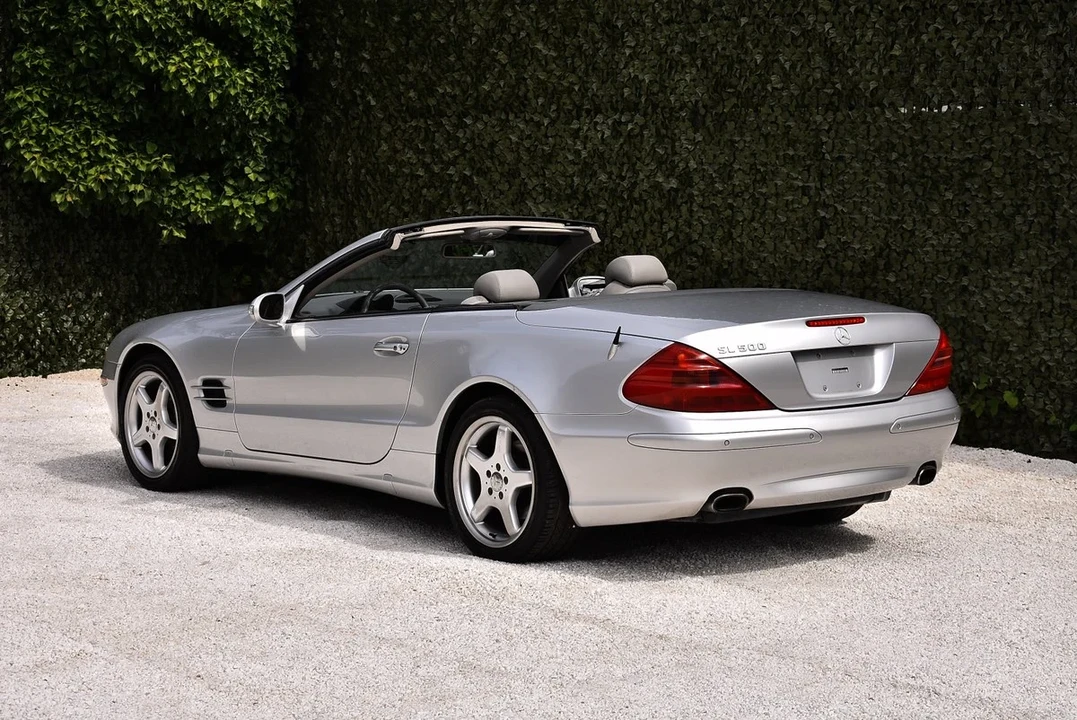 2003 Mercedes-Benz R230 SL-Class - Image 14 of 30