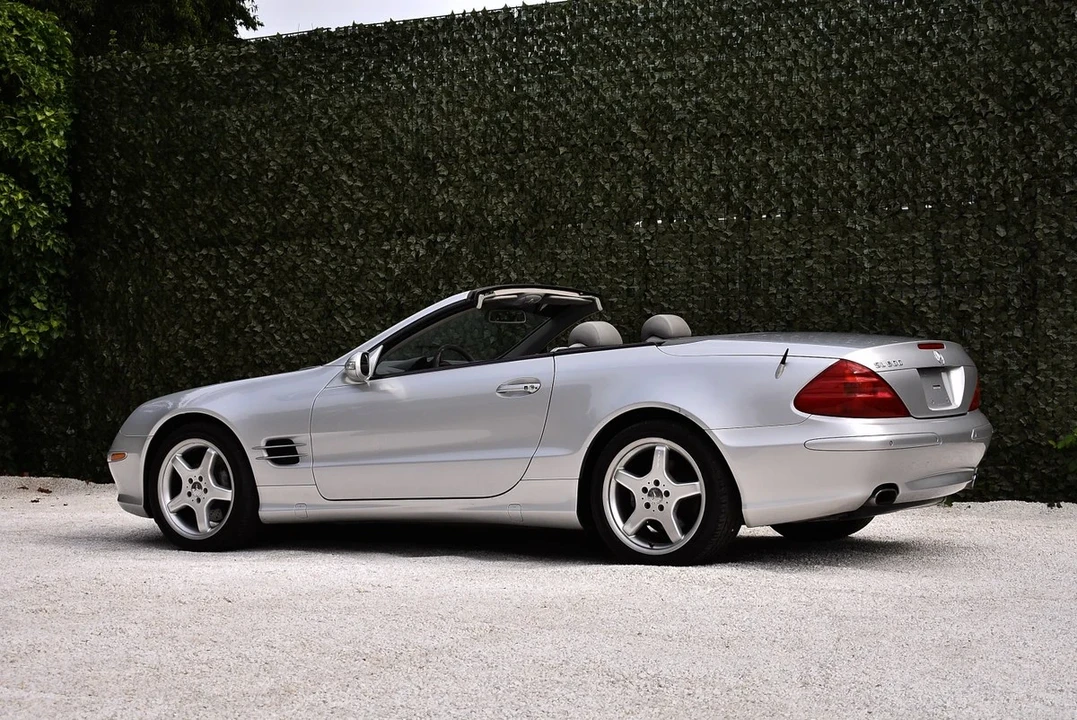 2003 Mercedes-Benz R230 SL-Class - Image 16 of 30
