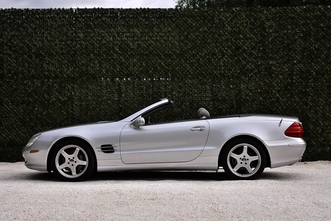 2003 Mercedes-Benz R230 SL-Class - Image 17 of 30