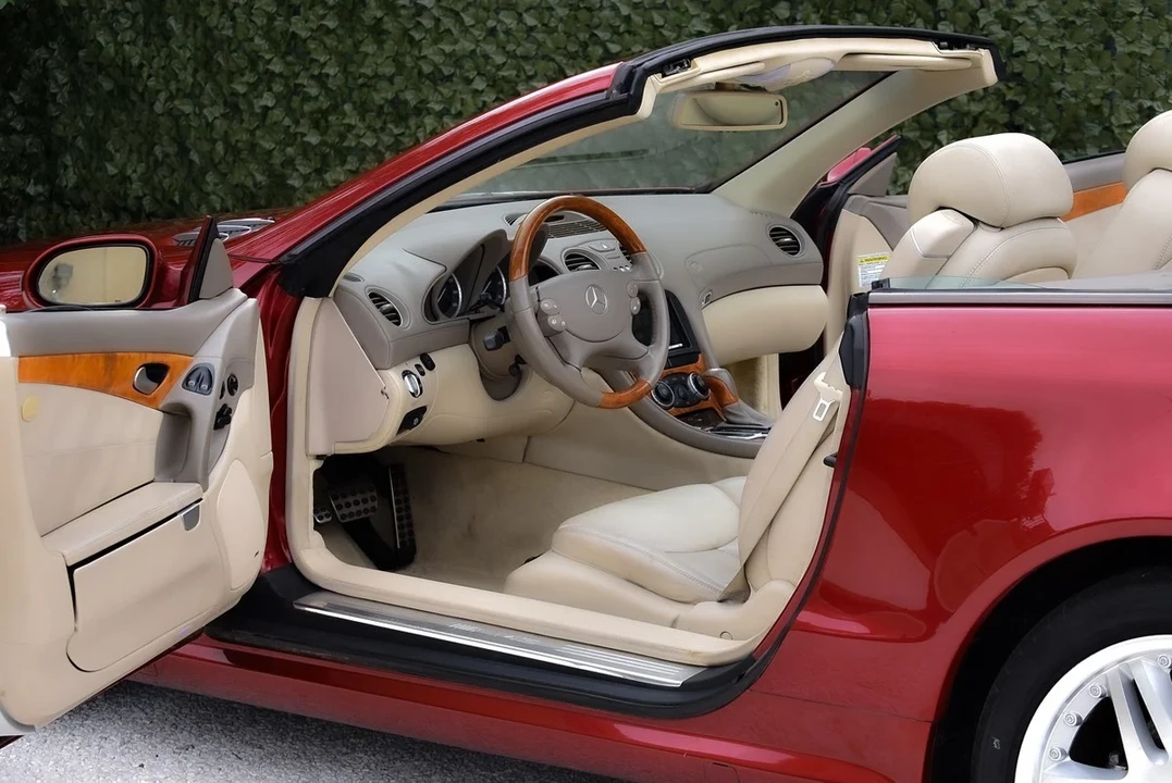 2003 Mercedes-Benz R230 SL-Class - Image 26 of 30