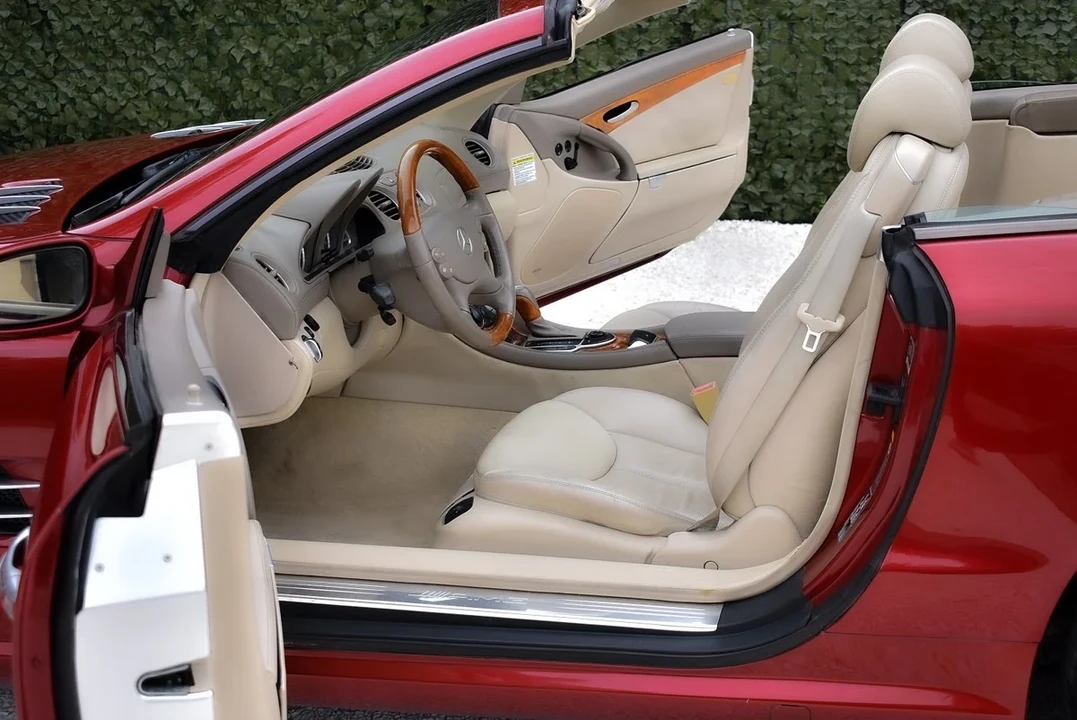 2003 Mercedes-Benz R230 SL-Class - Image 28 of 30