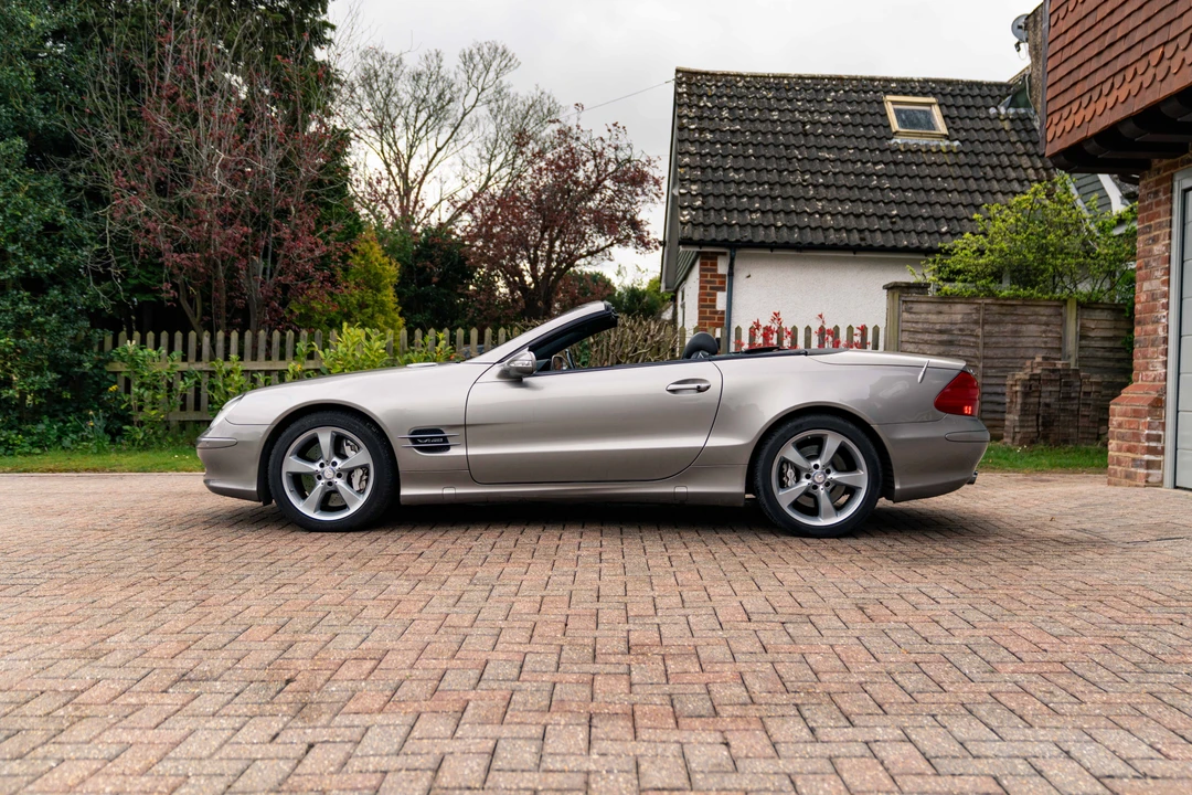 2003 Mercedes-Benz R230 SL-Class - Image 4 of 31