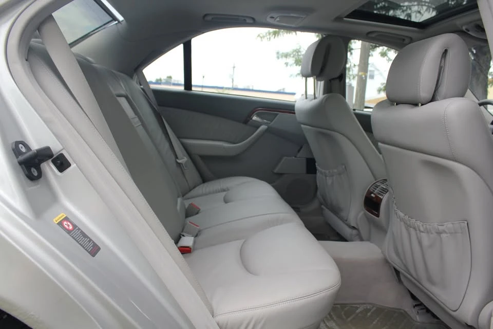 2003 Mercedes-Benz W220 S-Class - Image 9 of 20
