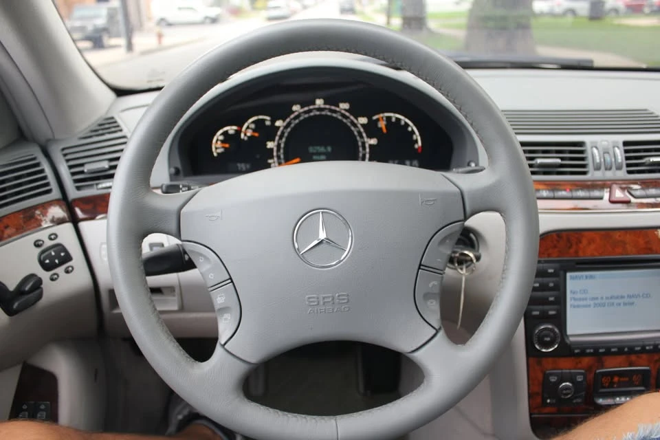 2003 Mercedes-Benz W220 S-Class - Image 17 of 20