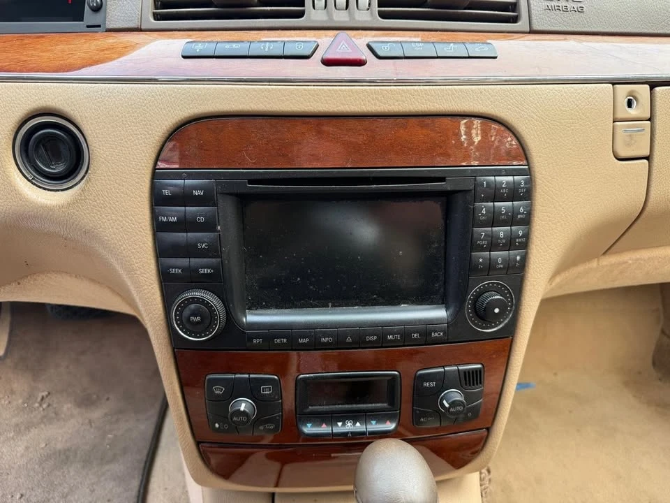 2003 Mercedes-Benz W220 S-Class - Image 11 of 17