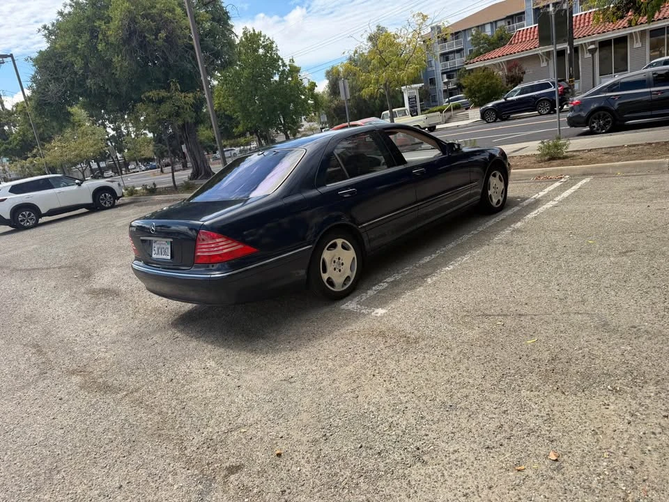 2003 Mercedes-Benz W220 S-Class - Image 2 of 3