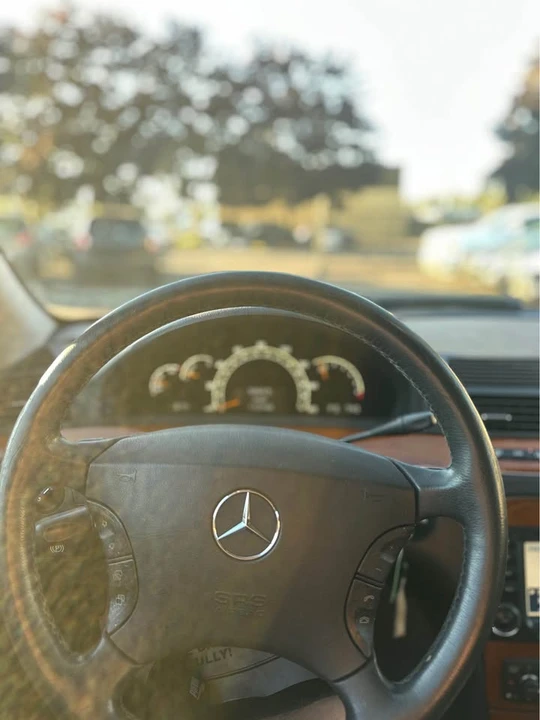 2003 Mercedes-Benz W220 S-Class - Image 8 of 9