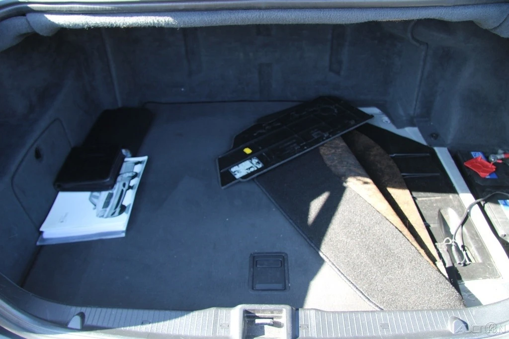 2003 Mercedes-Benz W220 S-Class - Image 20 of 21
