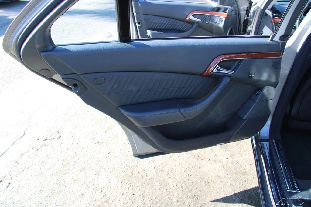 2003 Mercedes-Benz W220 S-Class - Image 18 of 21