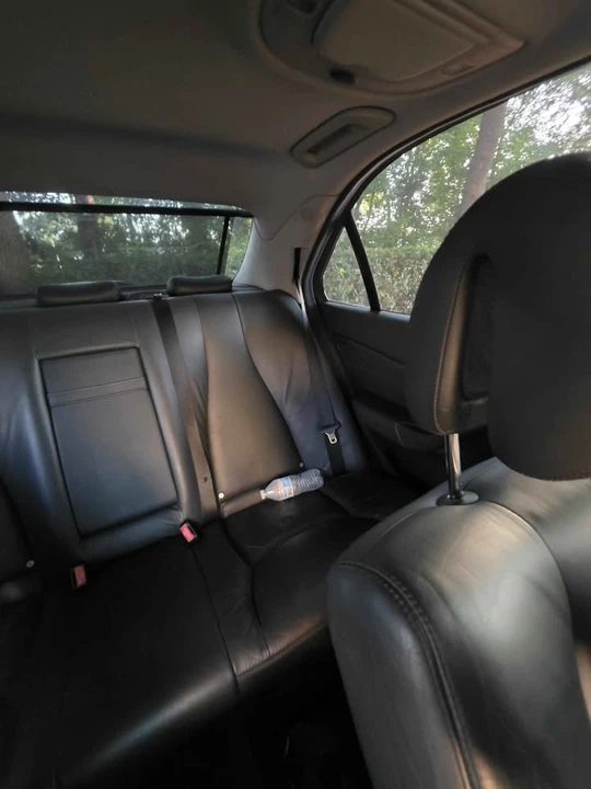 2003 Mercedes-Benz W220 S-Class - Image 8 of 13