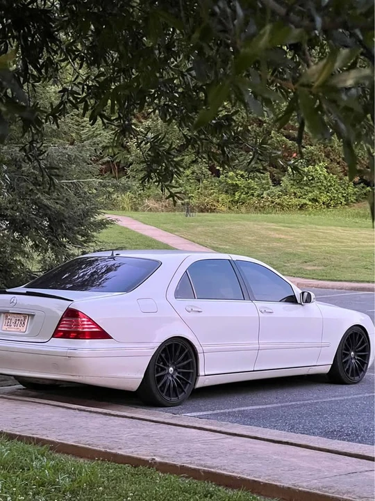 2003 Mercedes-Benz W220 S-Class - Image 5 of 5