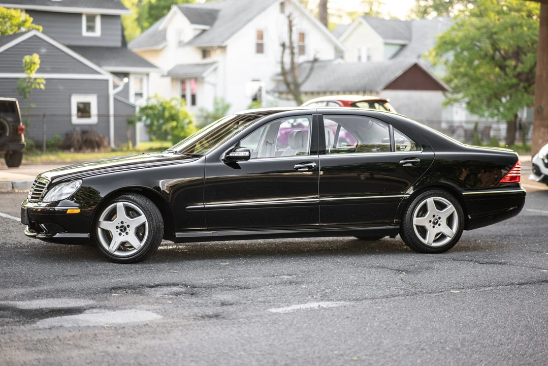 2003 Mercedes-Benz W220 S-Class - Image 11 of 31