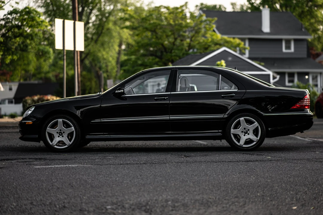 2003 Mercedes-Benz W220 S-Class - Image 12 of 31