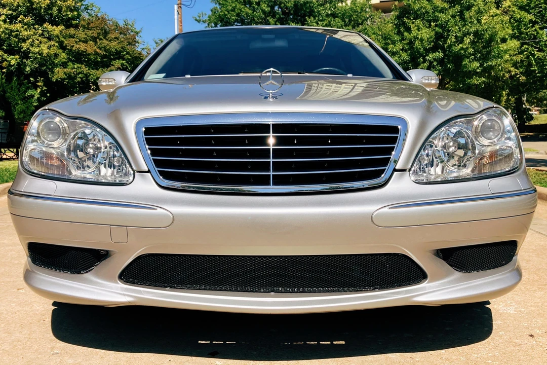 2003 Mercedes-Benz W220 S-Class - Image 2 of 31