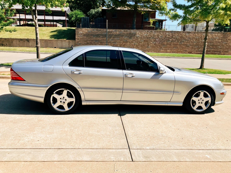 2003 Mercedes-Benz W220 S-Class - Image 8 of 31