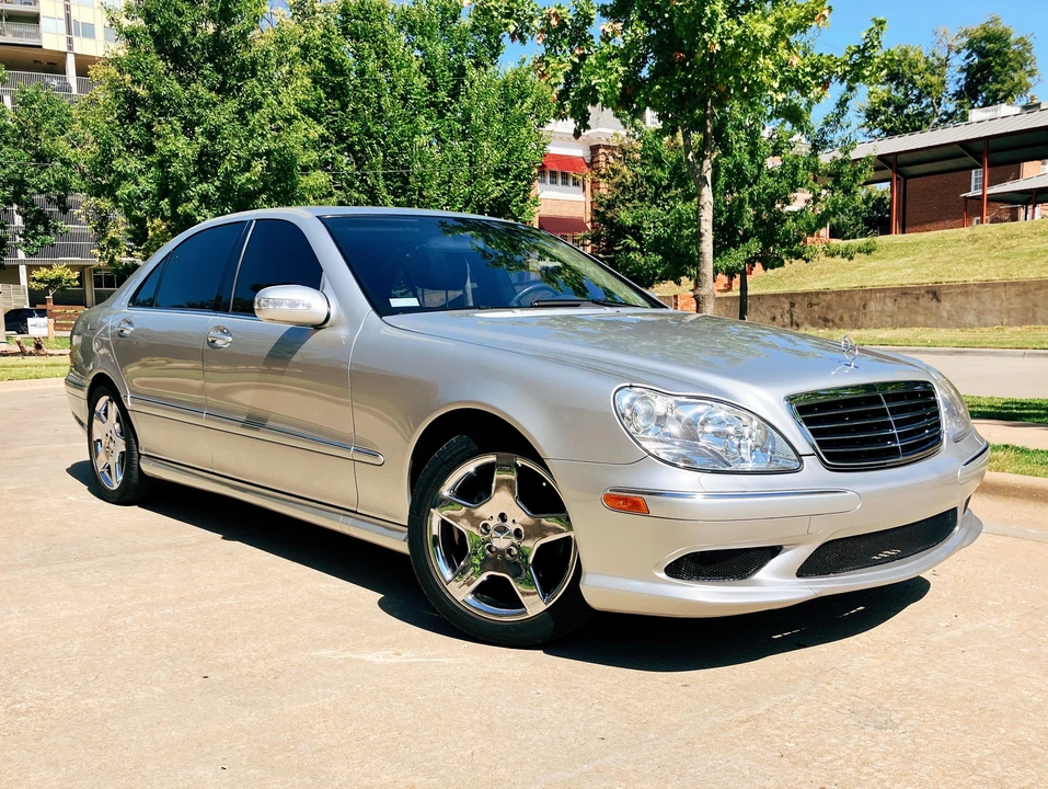 2003 Mercedes-Benz W220 S-Class - Image 9 of 31