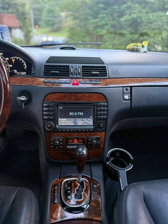 2003 Mercedes-Benz W220 S-Class - Image 16 of 18