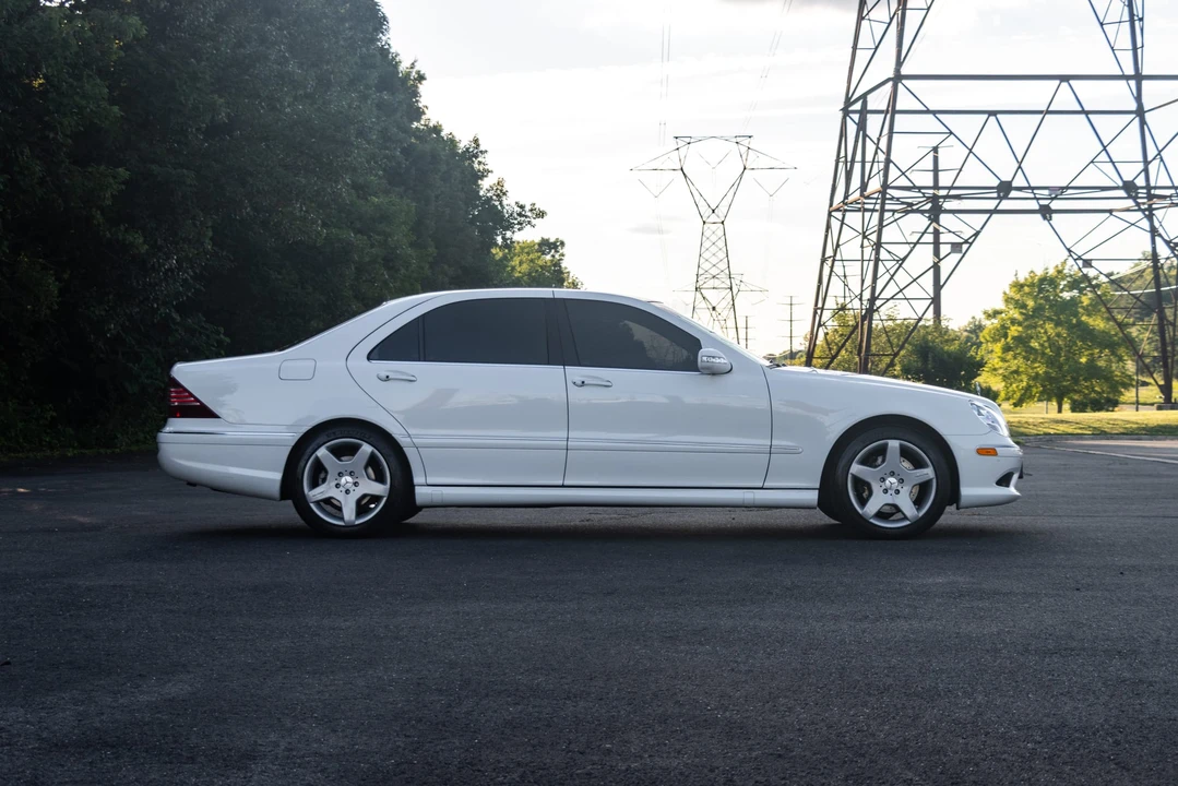 2003 Mercedes-Benz W220 S-Class - Image 3 of 31