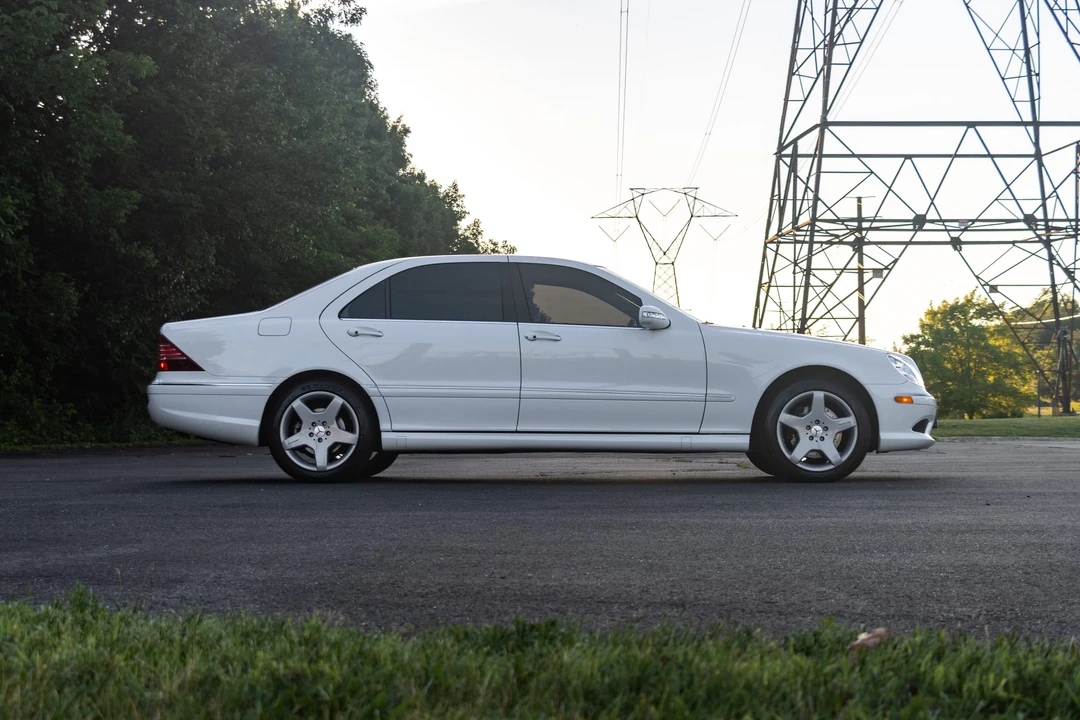 2003 Mercedes-Benz W220 S-Class - Image 4 of 31