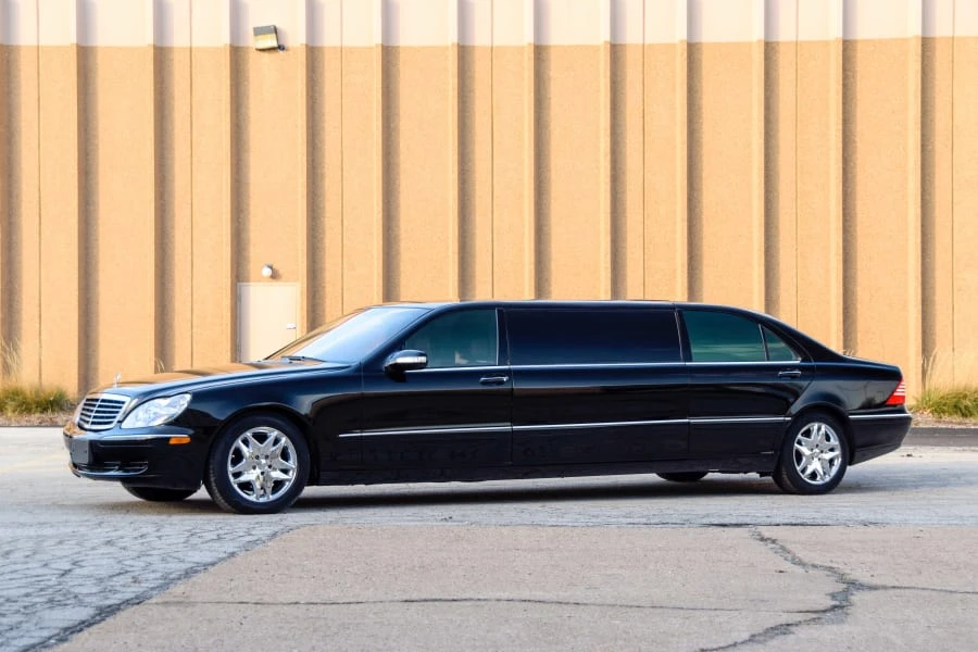2003 Mercedes-Benz W220 S-Class - Image 2 of 12