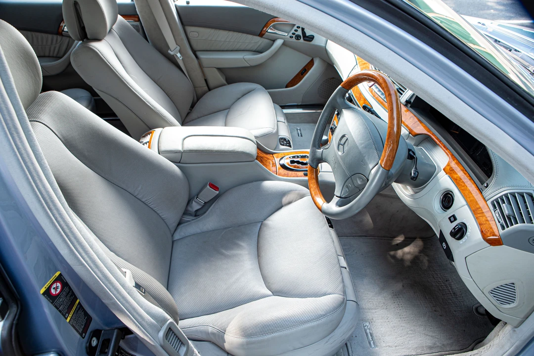 2003 Mercedes-Benz W220 S-Class - Image 16 of 24
