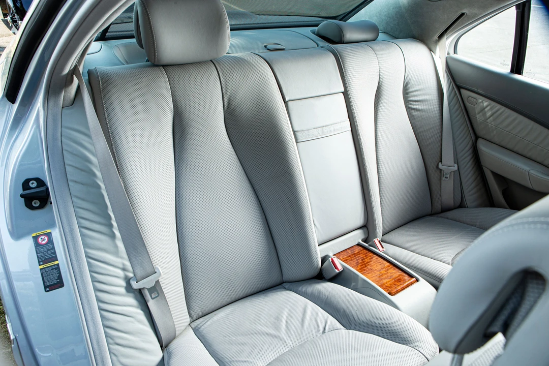 2003 Mercedes-Benz W220 S-Class - Image 12 of 24