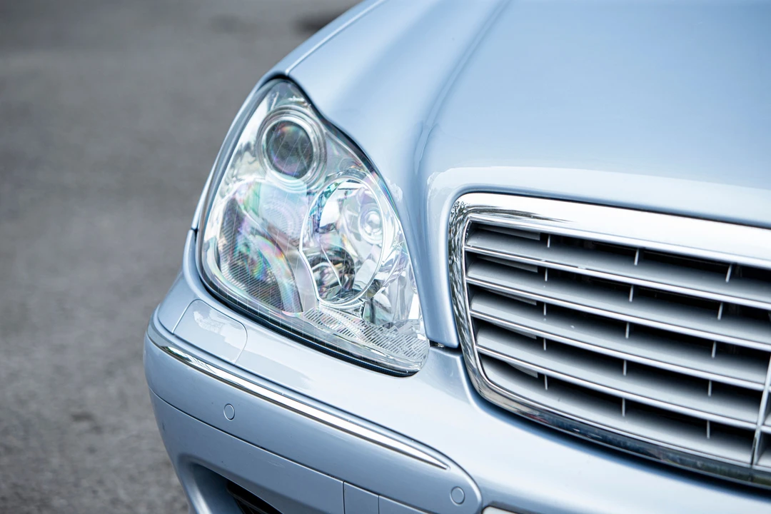 2003 Mercedes-Benz W220 S-Class - Image 9 of 24