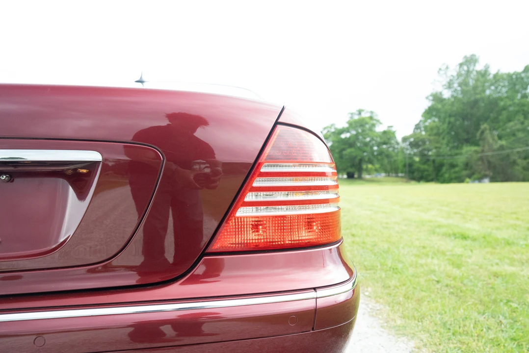 2003 Mercedes-Benz W220 S-Class - Image 24 of 31
