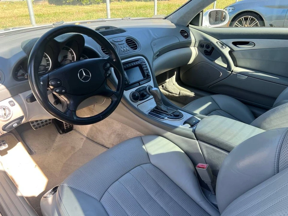 2003 Mercedes-Benz R230 SL-Class - Image 12 of 16