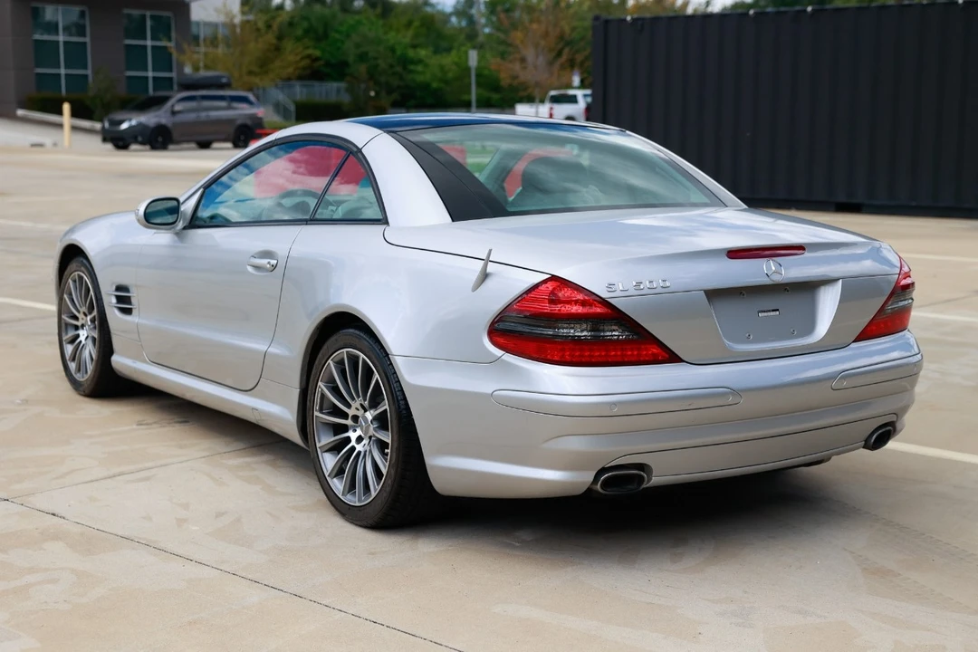 2003 Mercedes-Benz R230 SL-Class - Image 6 of 12